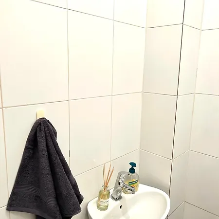 Big With Wifi, Ac And Smarttv דירה *